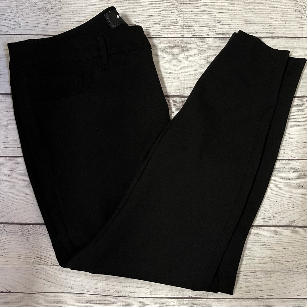 Torrid Ponte skinny pants - Picture 4 of 6